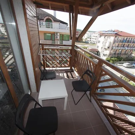 דירה Apartkomplex House Mm פרימורסקו
